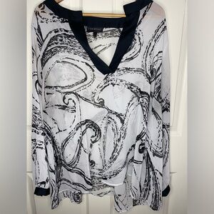 Lane Bryant Black and White Spiral Women's Blouse